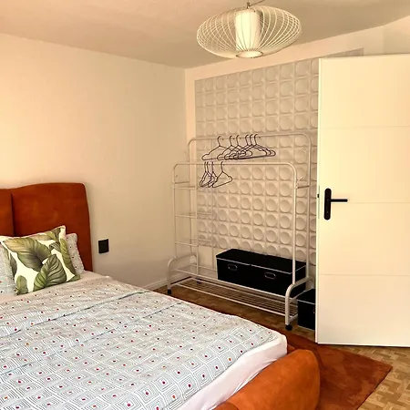 Hof27- Mansarde Apartment *